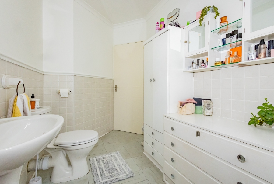 3 Bedroom Property for Sale in Royal Ascot Western Cape